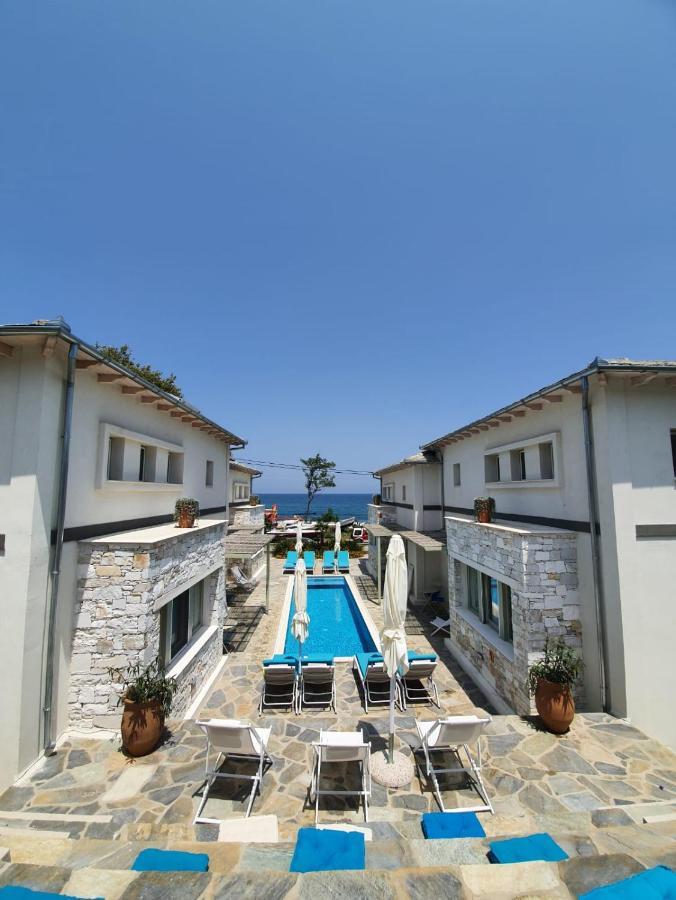 Sea And Sun Luxury Pools' Villas Хорефто Екстериор снимка
