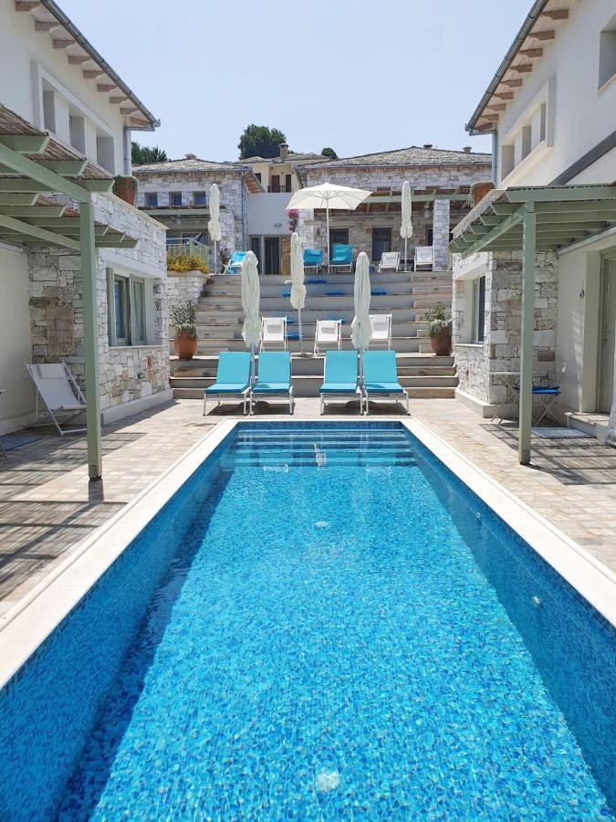 Sea And Sun Luxury Pools' Villas Хорефто Екстериор снимка