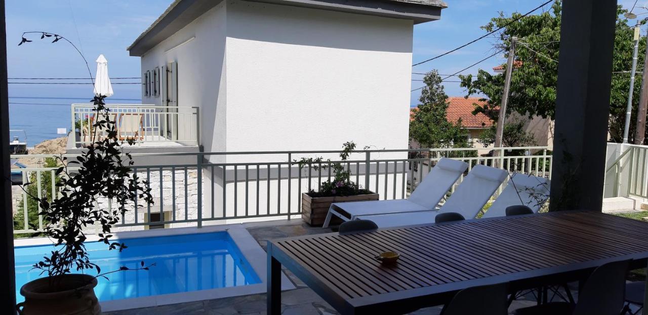 Sea And Sun Luxury Pools' Villas Хорефто Екстериор снимка